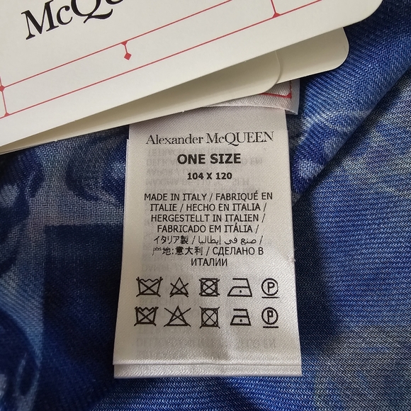 Alexander McQueen Skull Wool Large Scarf Blue Black - Picture 7 of 12